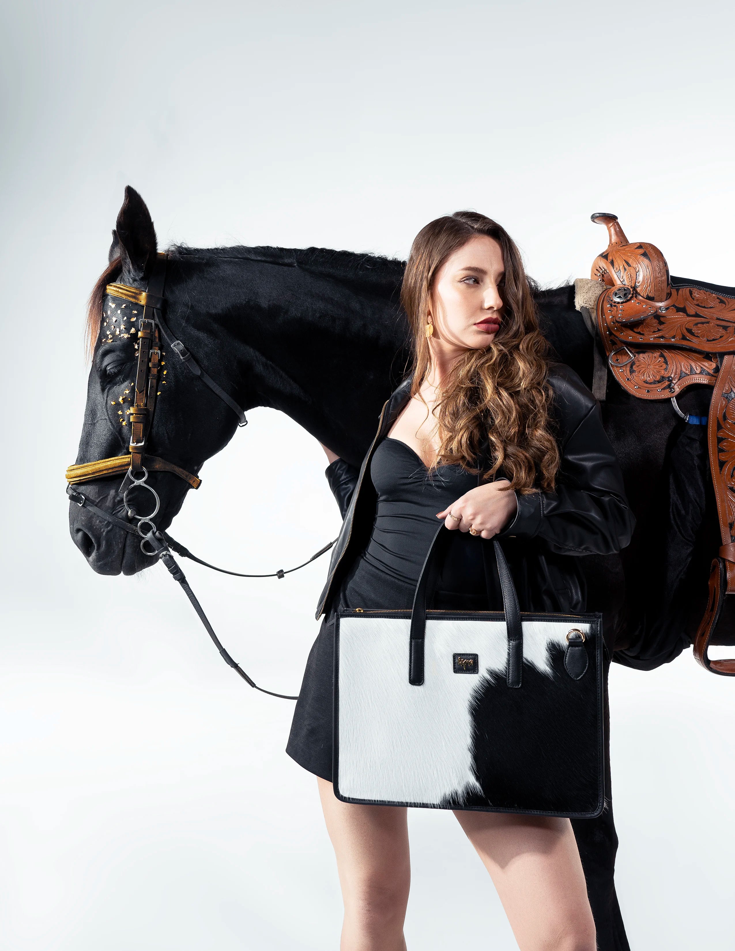 Hyna - Luxury leather brief