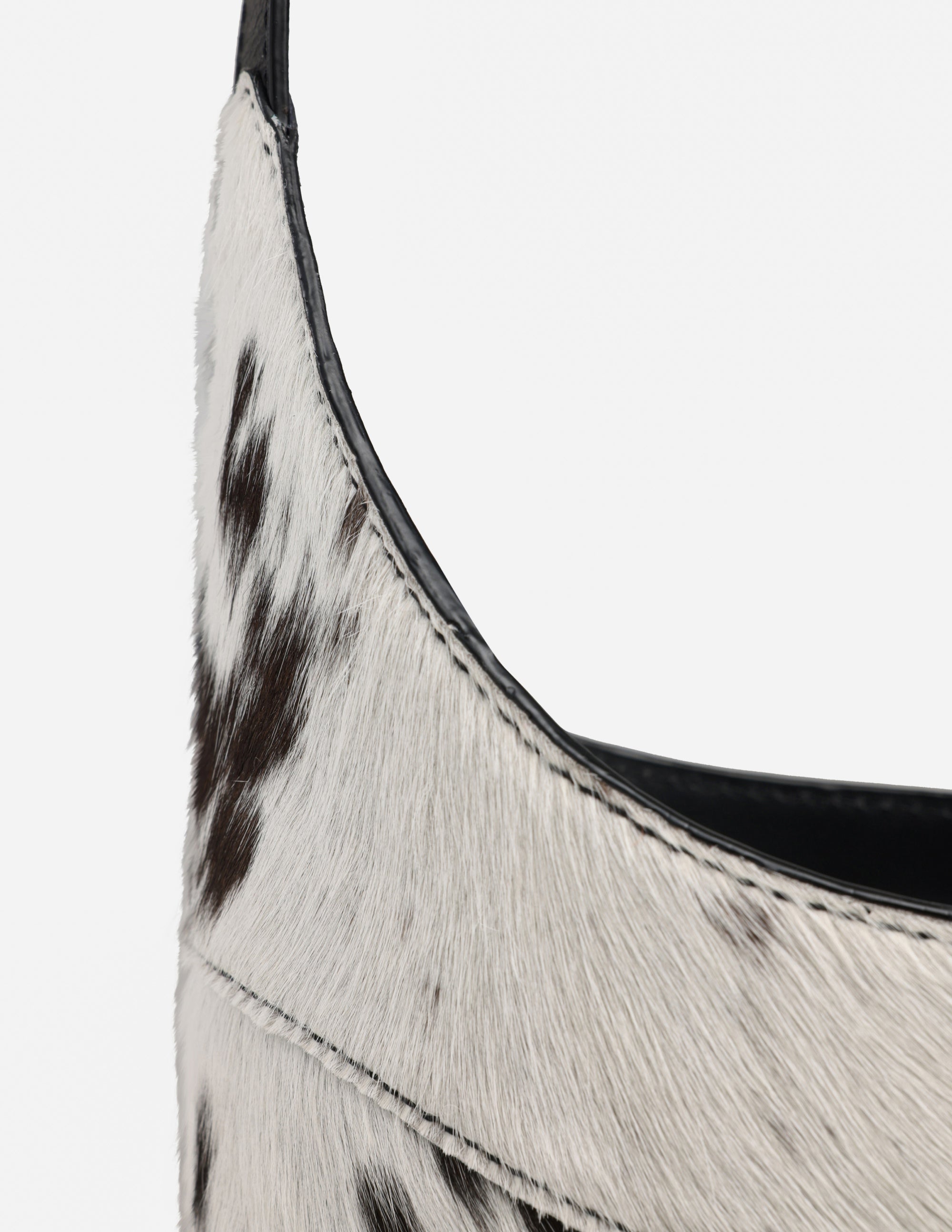 Cavalera leather bucket bag
