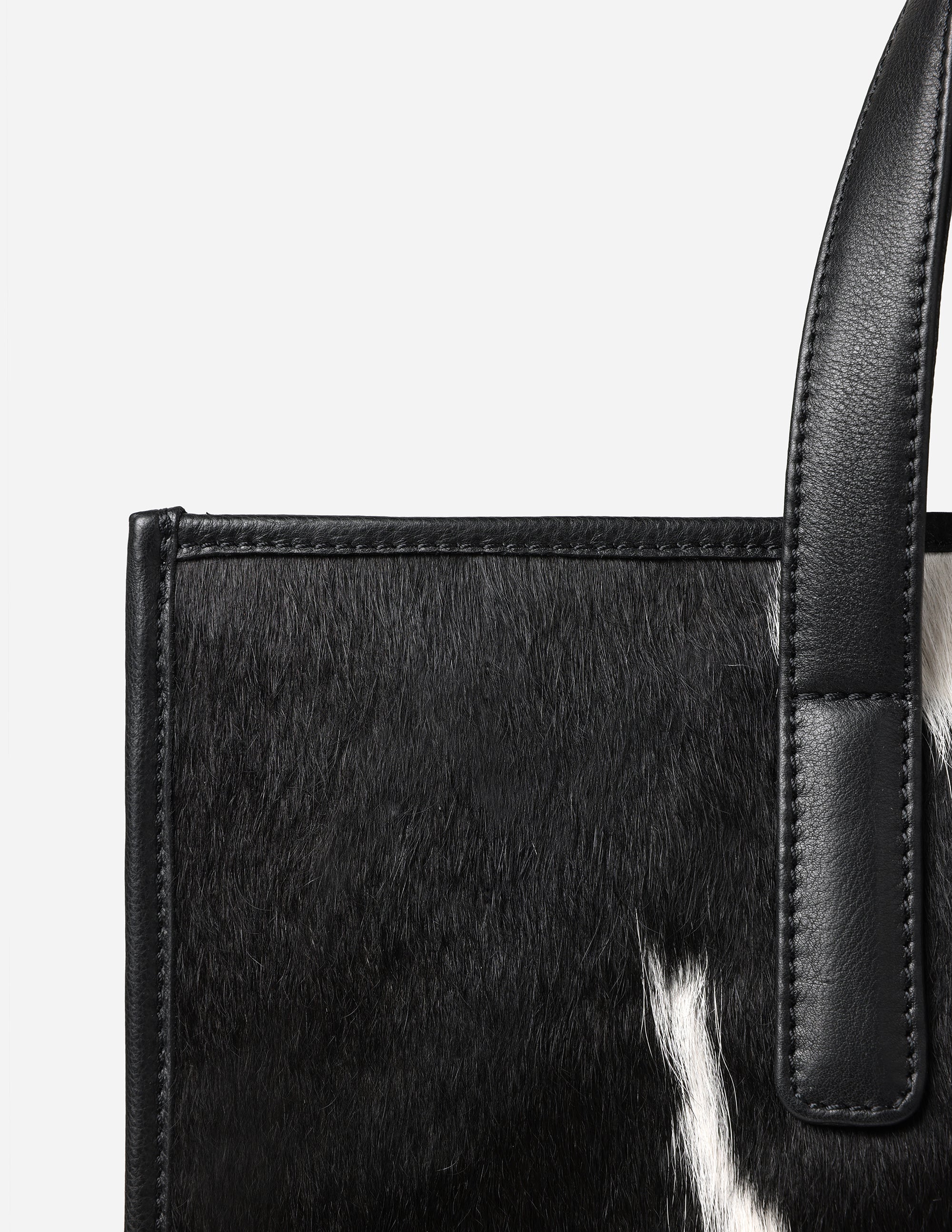 Hyna - premium leather briefcase