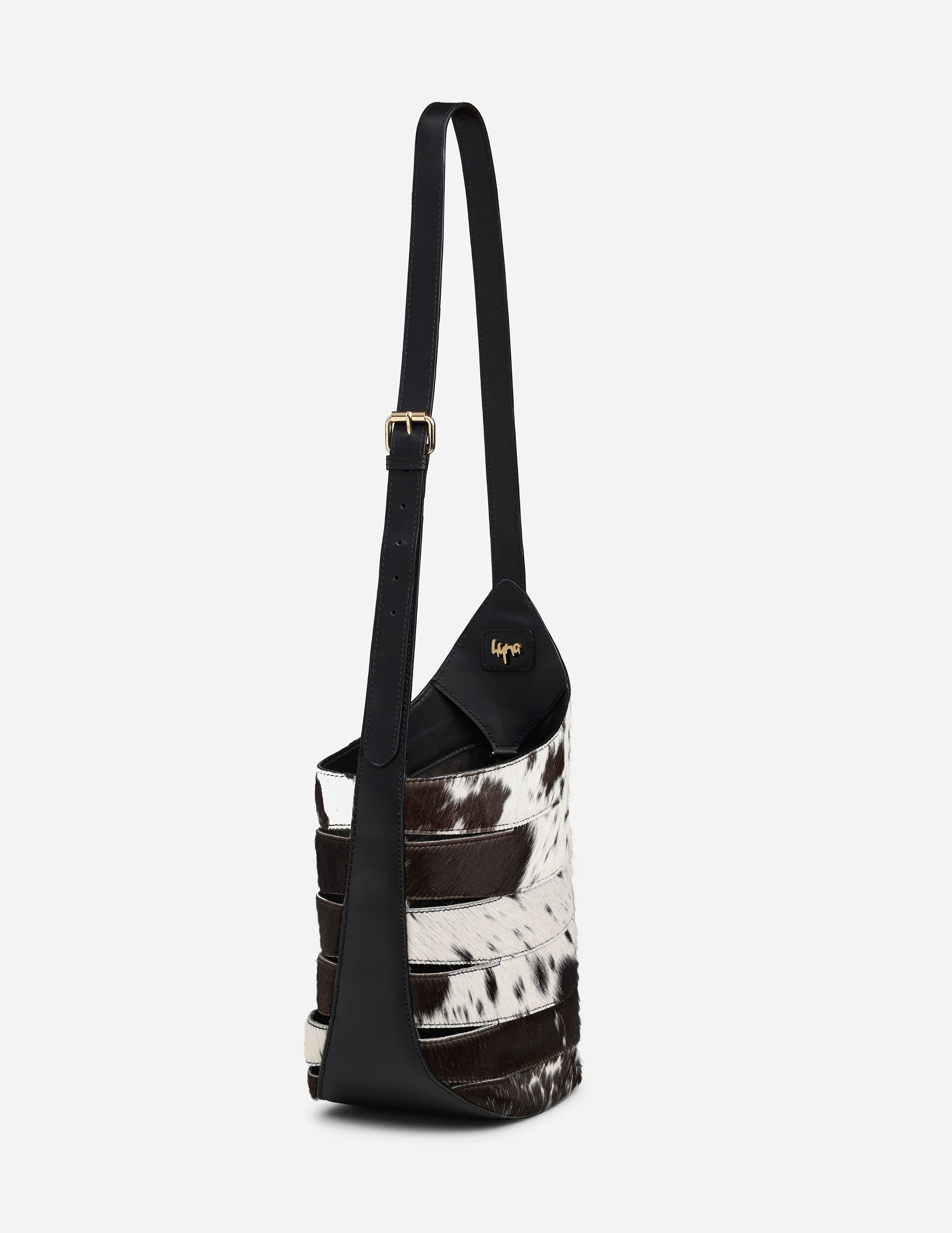 Trendy crossbody bucket bag