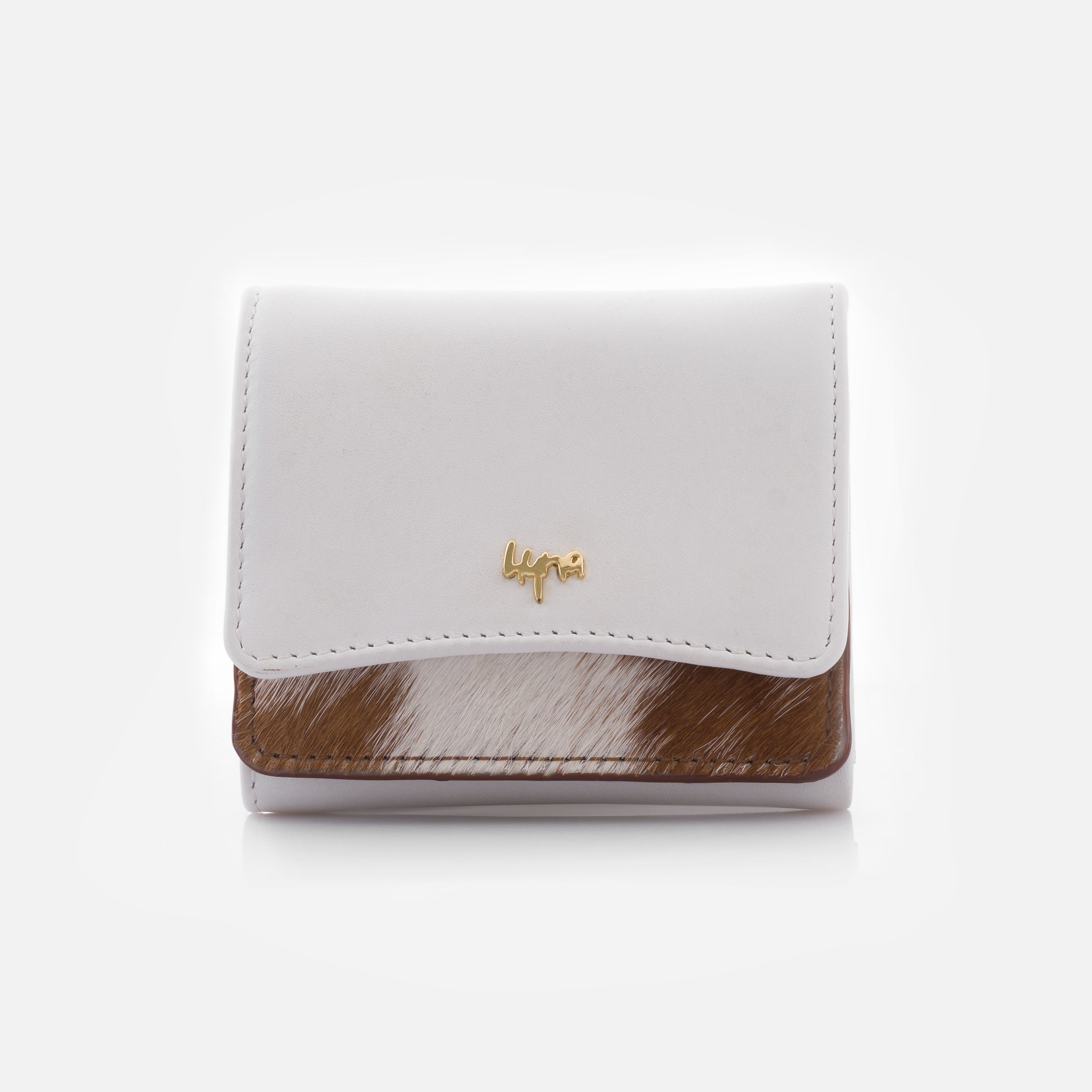 brown white wallet - Hyna