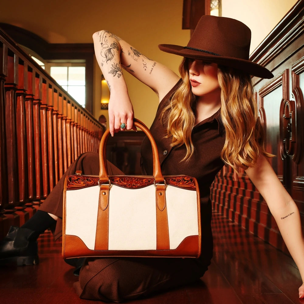Hyna - Duffel bag for weekend getaways
