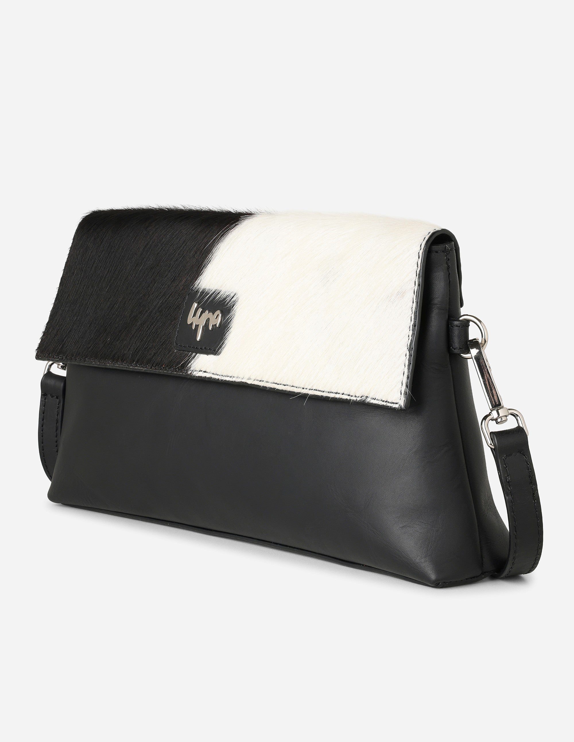 Hyna Riquezana Clutch (Natural B&W)