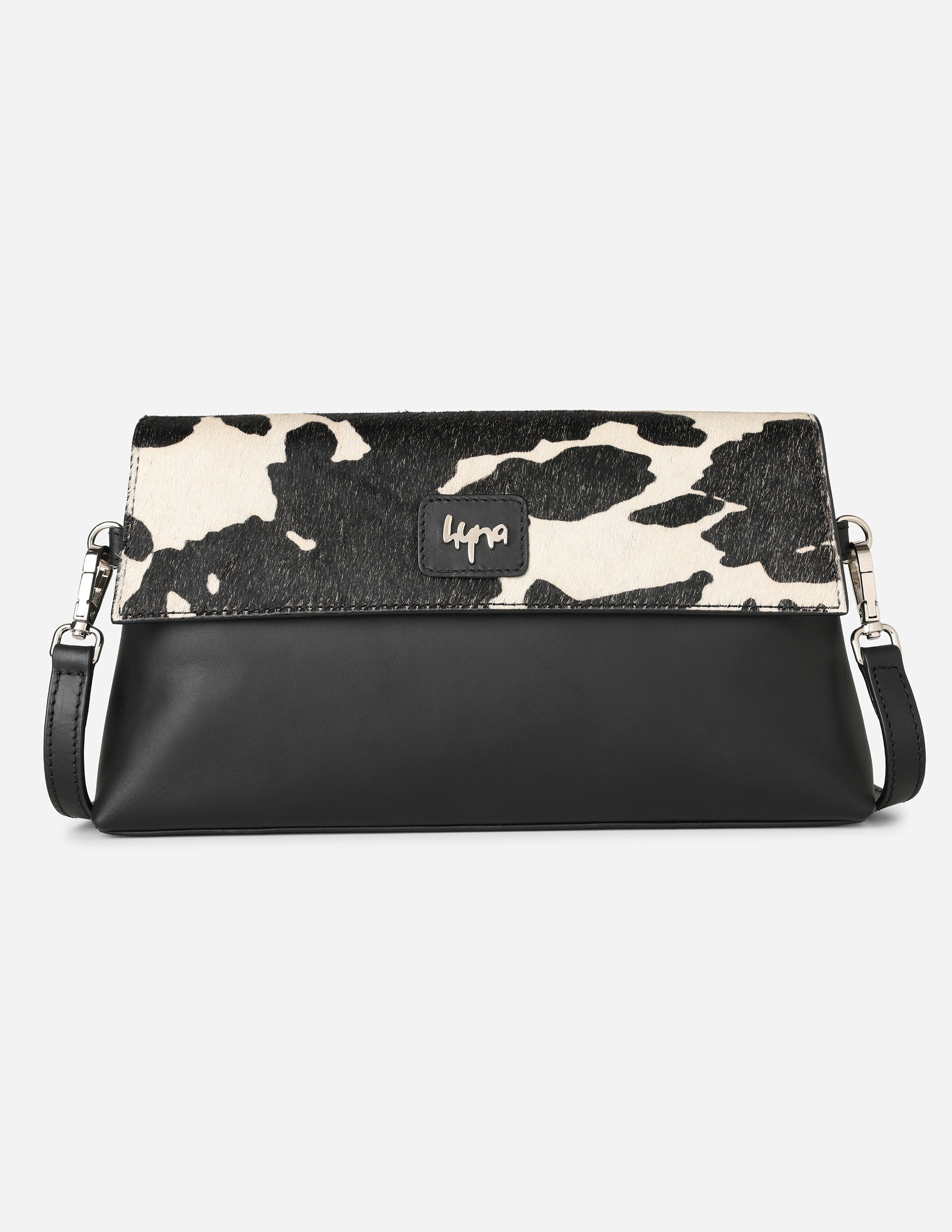 Hyna Riquezana Clutch (B&W)