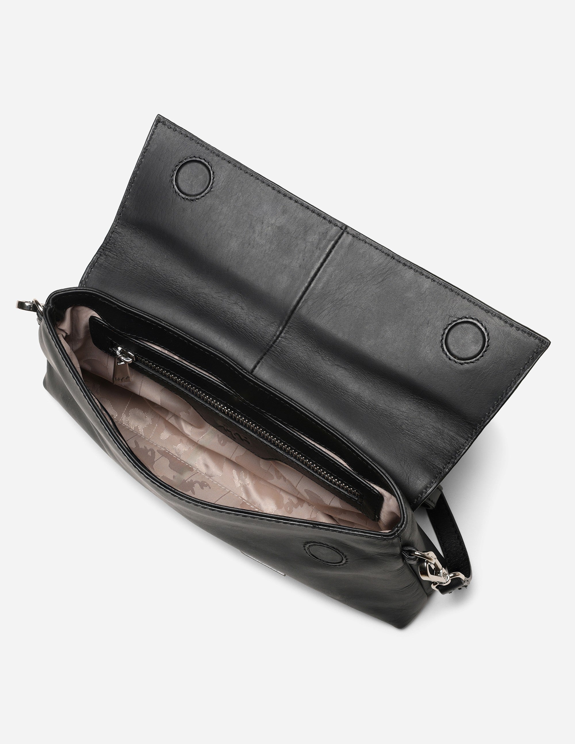 Hyna Riquezana Clutch (B&W)