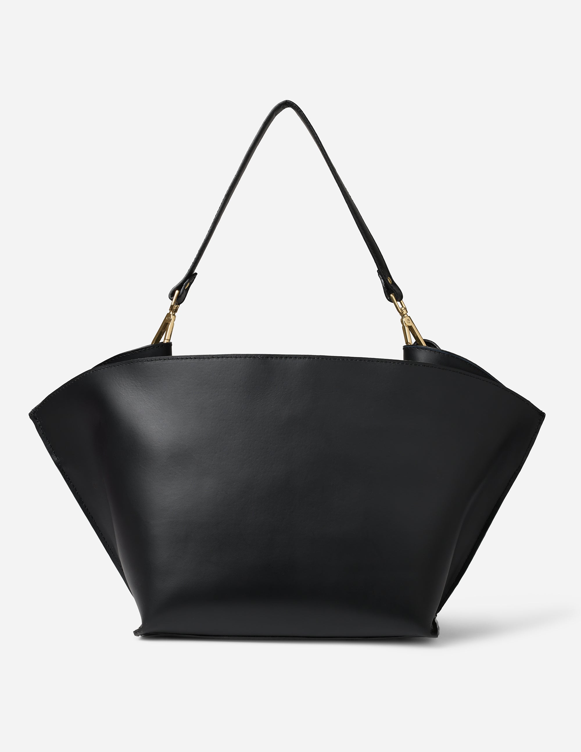 Hyna Reckless Opal Tassel Handbag (Black & White)