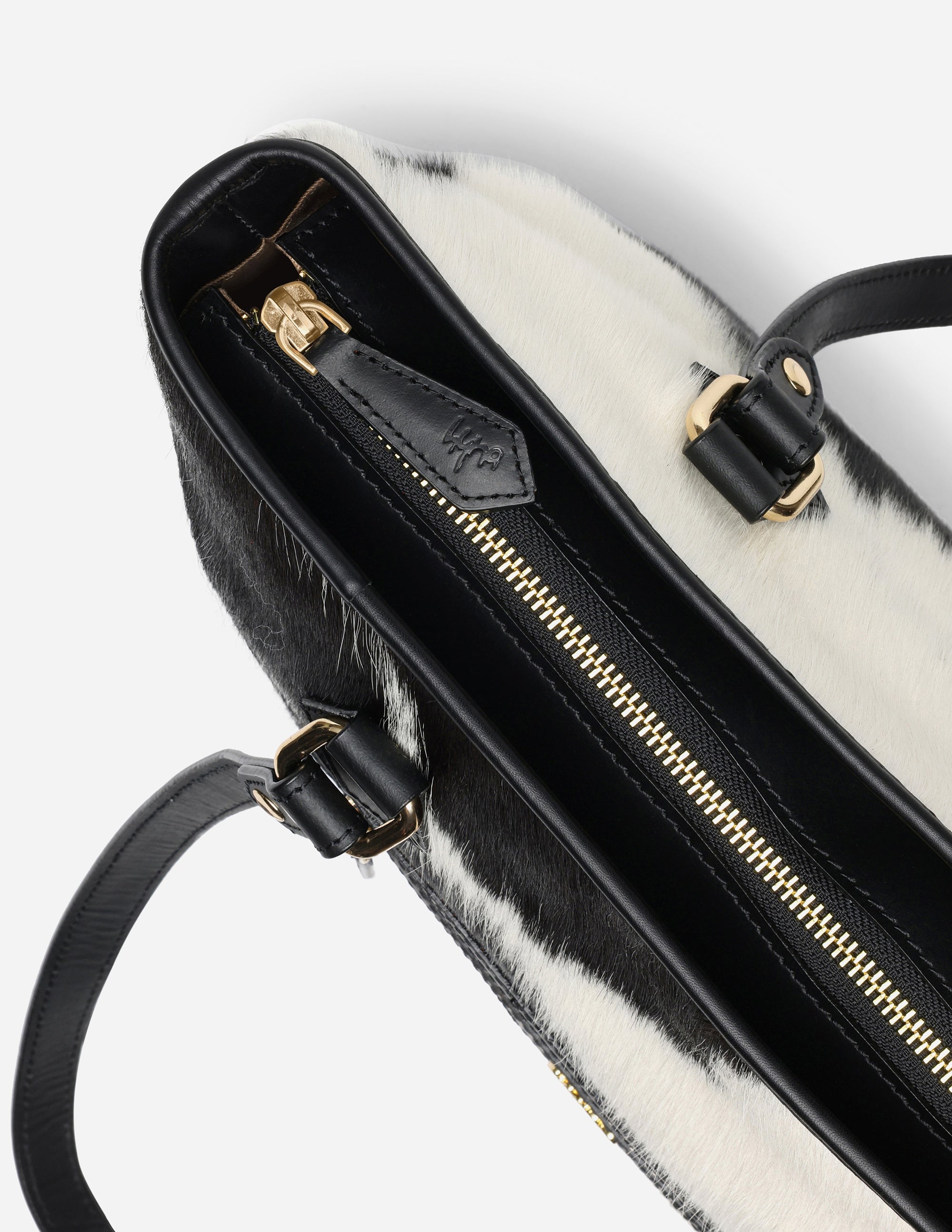 Oasis Illusion Leather Tote Bag (Black & White)