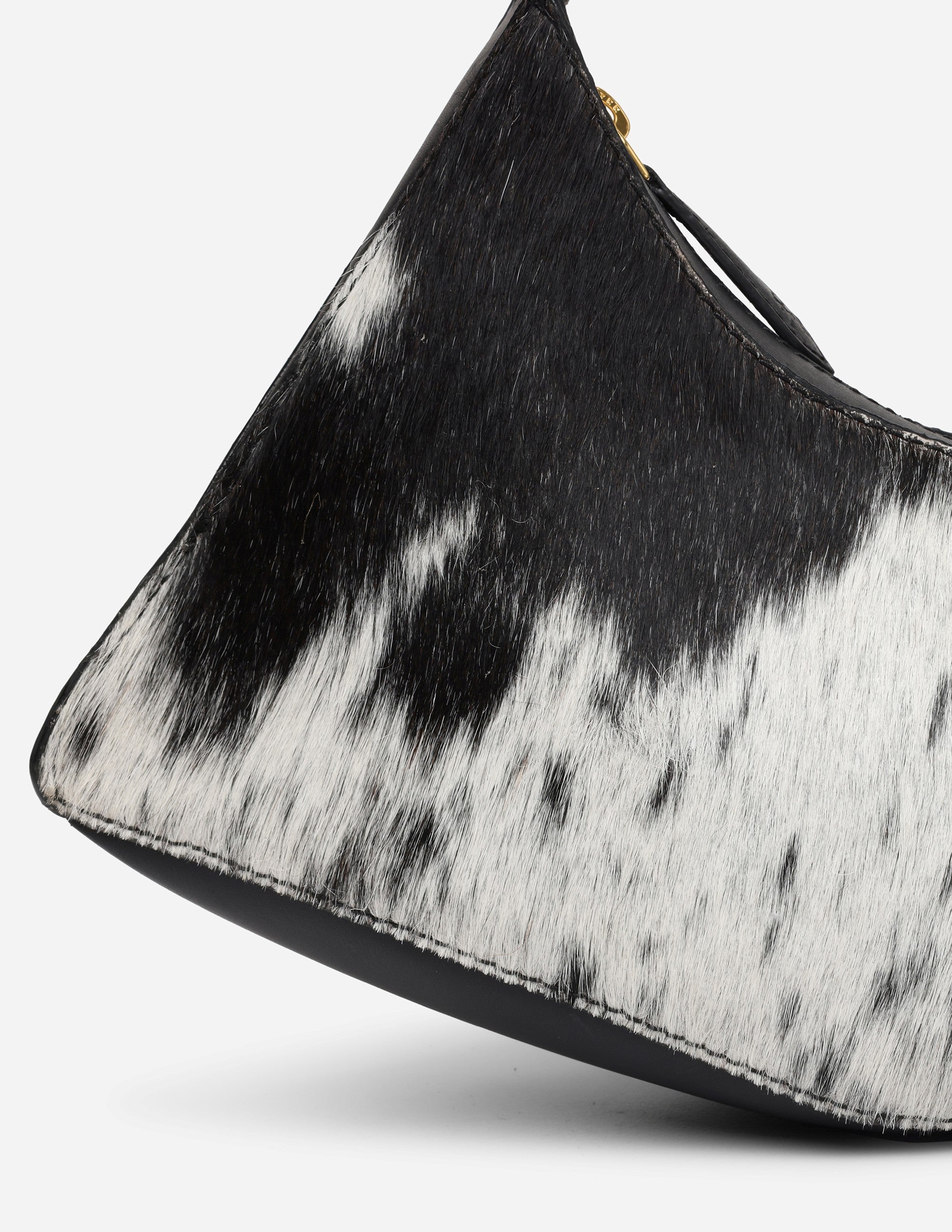 Hyna - stylish shoulder bag